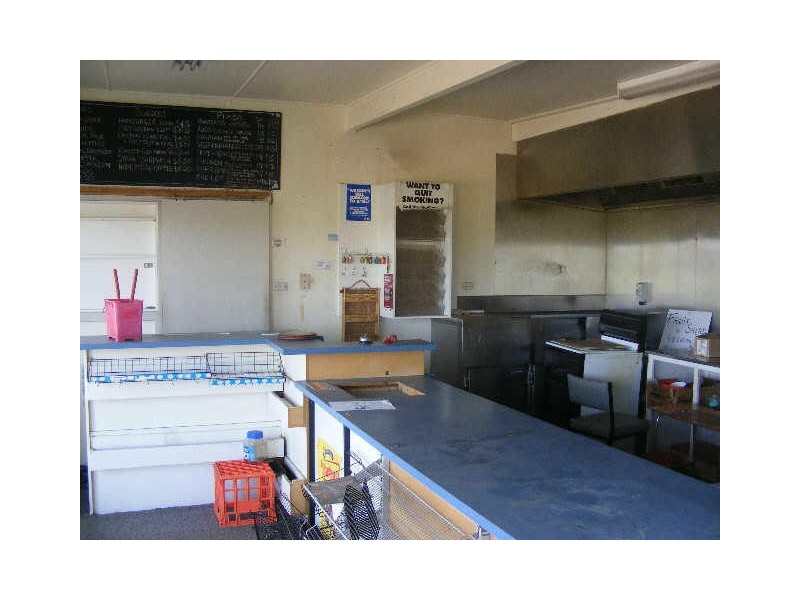 494-498 Princes Highway, Colac West VIC 3250