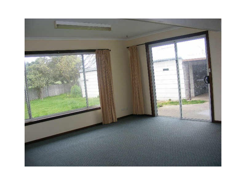 182 Queen Street, Colac VIC 3250