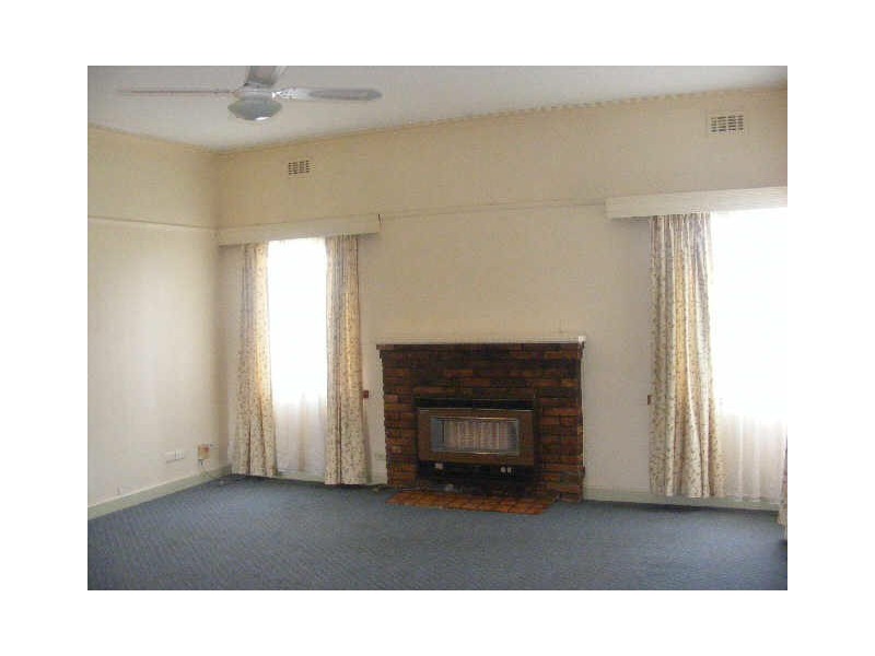 182 Queen Street, Colac VIC 3250