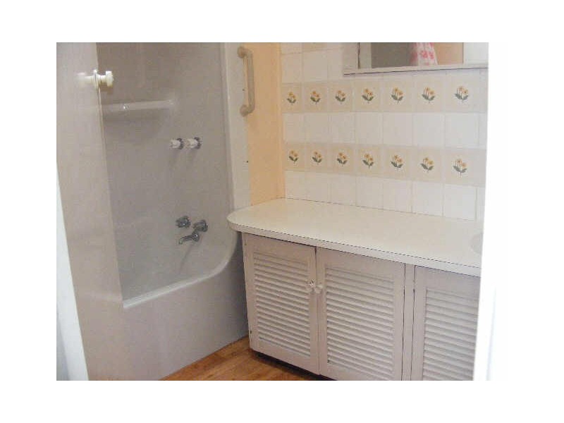 182 Queen Street, Colac VIC 3250