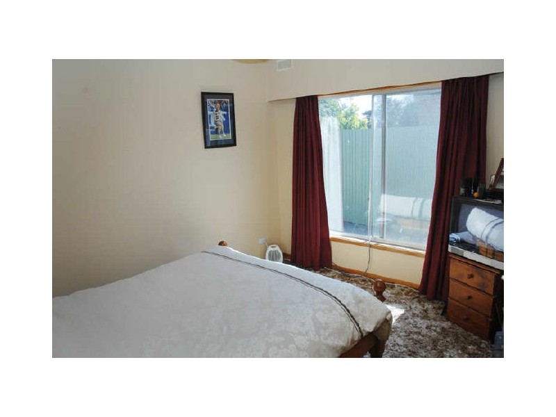 3 Robertson Street, Colac VIC 3250