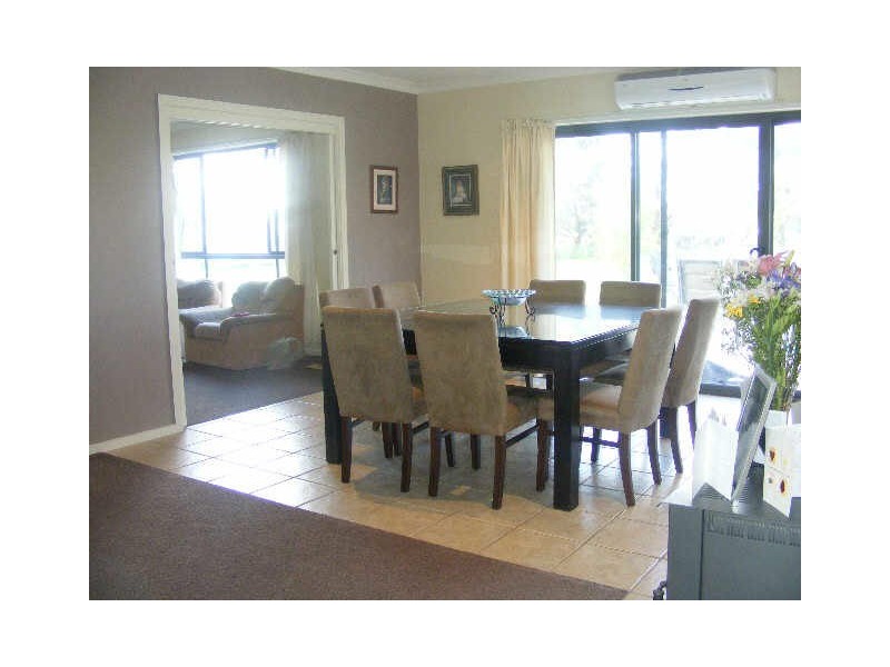 19 Egan Street, Elliminyt VIC 3250