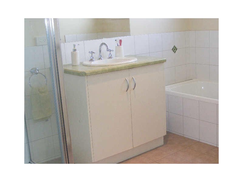 19 Egan Street, Elliminyt VIC 3250