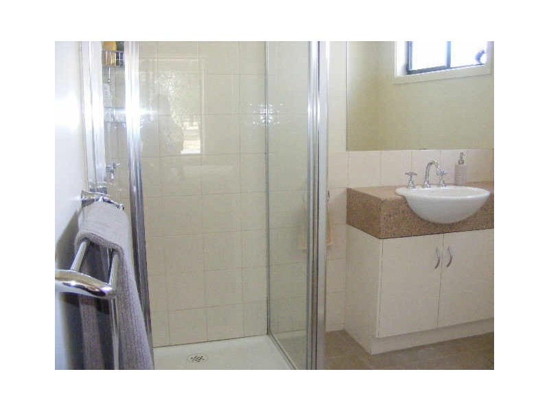 19 Egan Street, Elliminyt VIC 3250