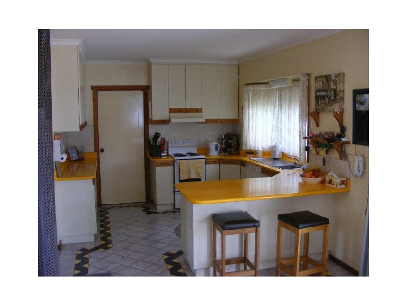 13 Ballagh Street, Elliminyt VIC 3250