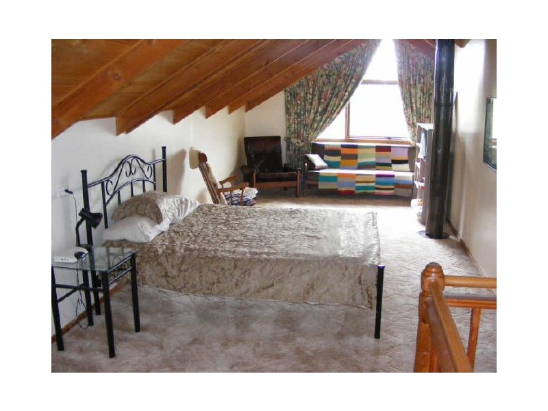 13 Ballagh Street, Elliminyt VIC 3250