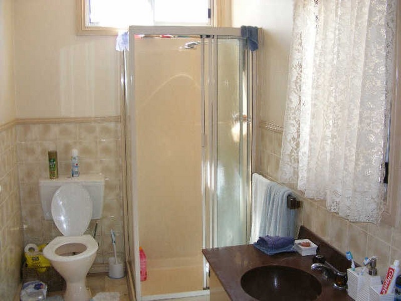 24 Wallace Street, Colac VIC 3250