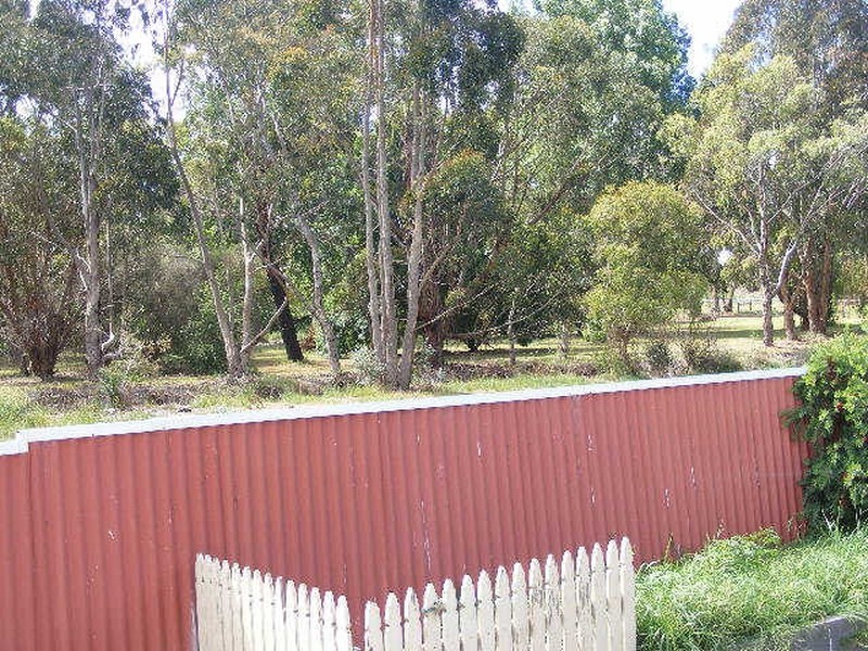 24 Wallace Street, Colac VIC 3250