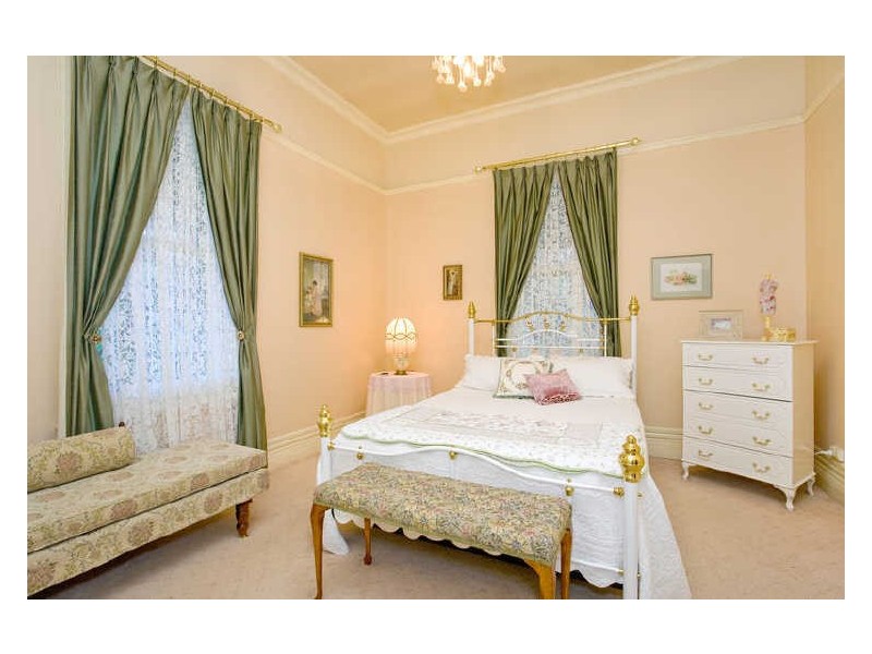 64 Jennings Street, Colac VIC 3250