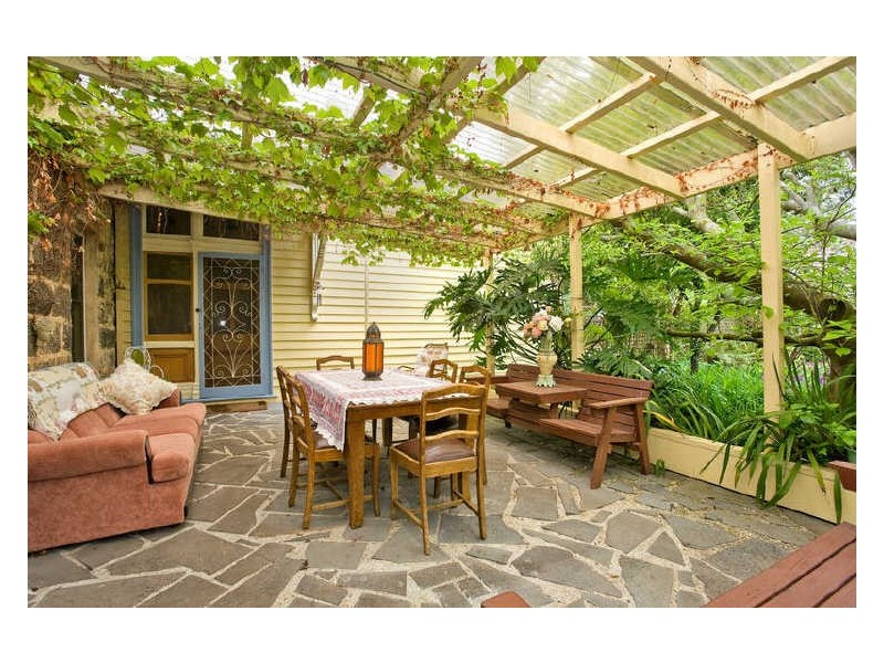 64 Jennings Street, Colac VIC 3250