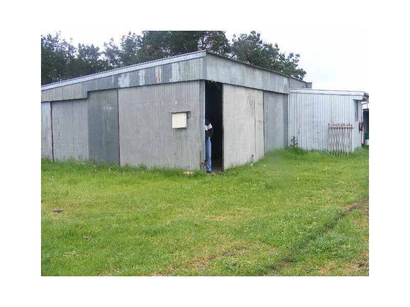 15 Saunders Street, Colac VIC 3250