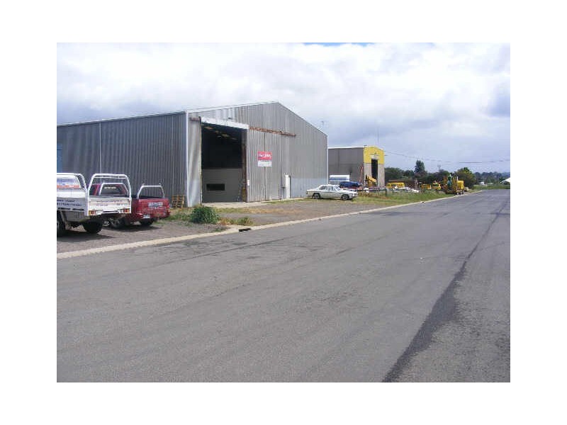 15 Saunders Street, Colac VIC 3250