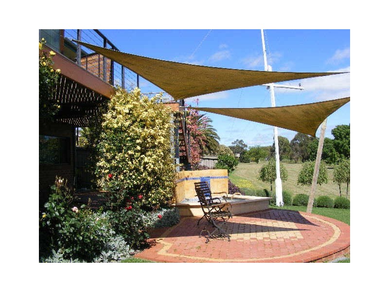 32 Balnagowan Avenue, Colac VIC 3250