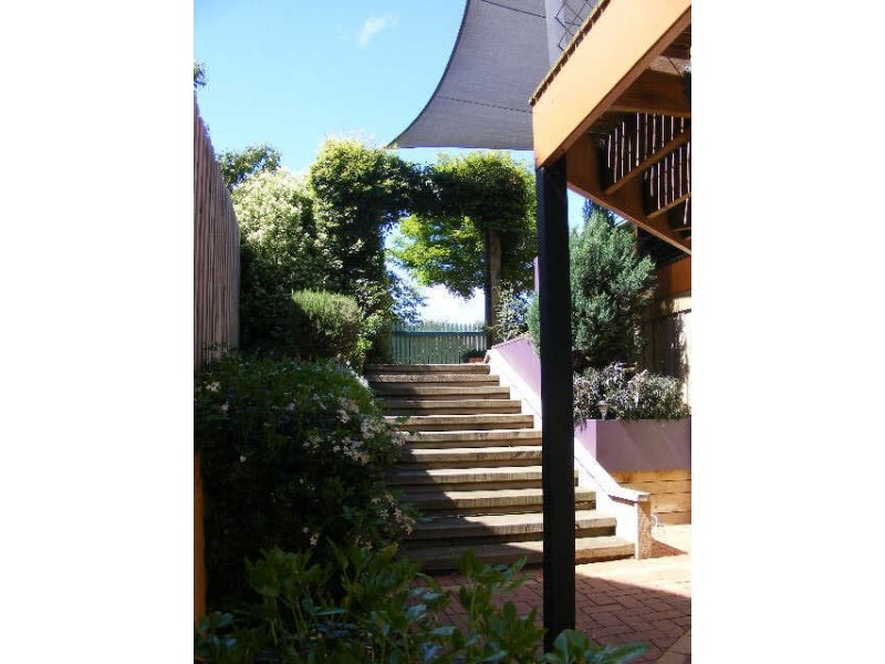 32 Balnagowan Avenue, Colac VIC 3250