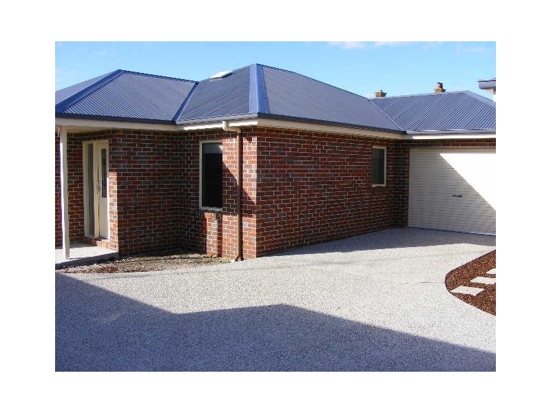 Unit 2/46 Connor Street, Colac VIC 3250
