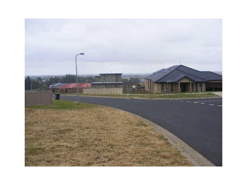 12 Scanlan Drive, Elliminyt VIC 3250