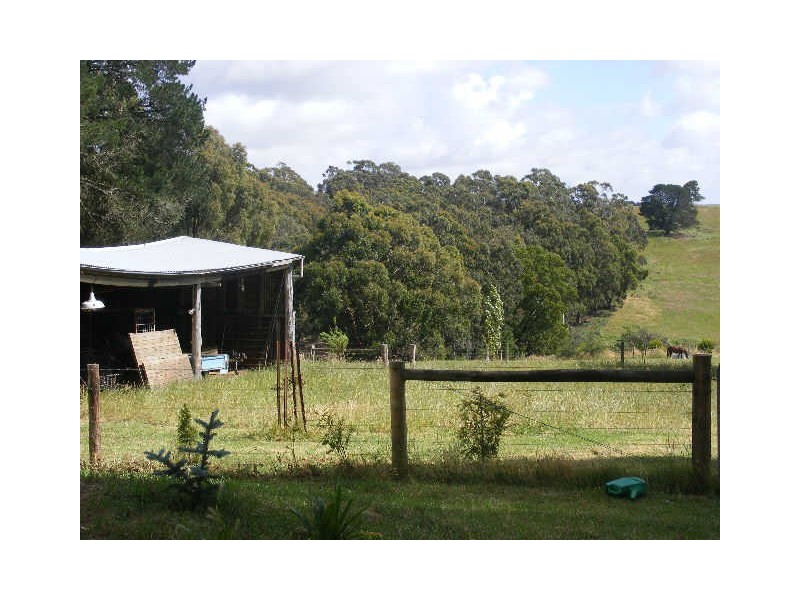 185 Shorts Road, Elliminyt VIC 3250