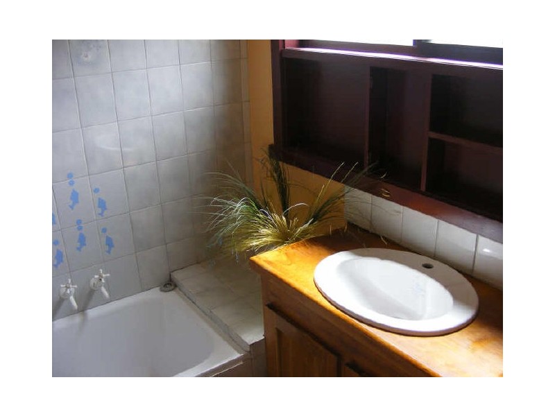 23 Lawrence Crt Colac, Colac VIC 3250