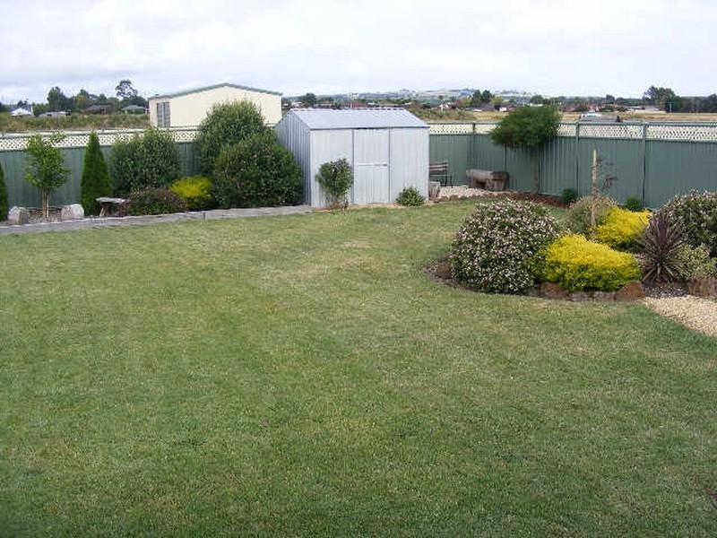183 Armstrong Street, Colac VIC 3250