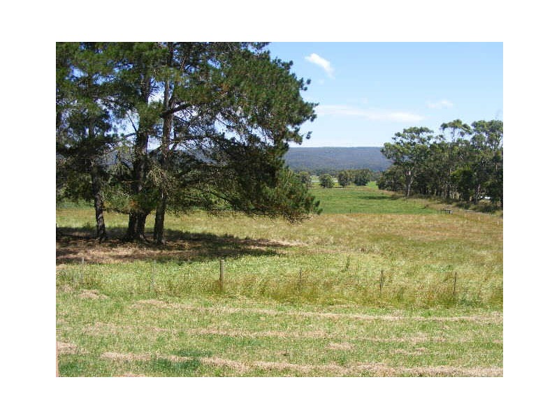 169 Moomowrong Road, Carlisle River VIC 3239