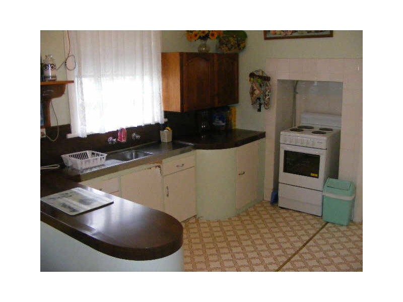 14 Thomas Street, Colac VIC 3250