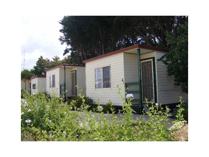 490 Princes Highway, Colac VIC 3250