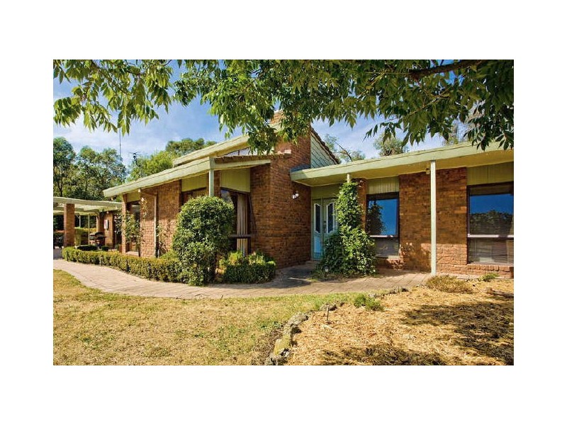 320 Armstrong Street, Elliminyt VIC 3250