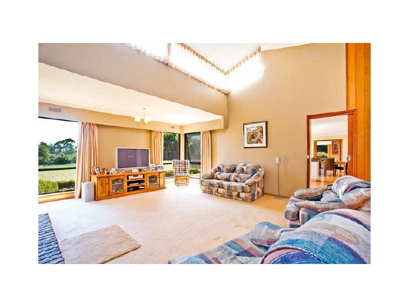320 Armstrong Street, Elliminyt VIC 3250