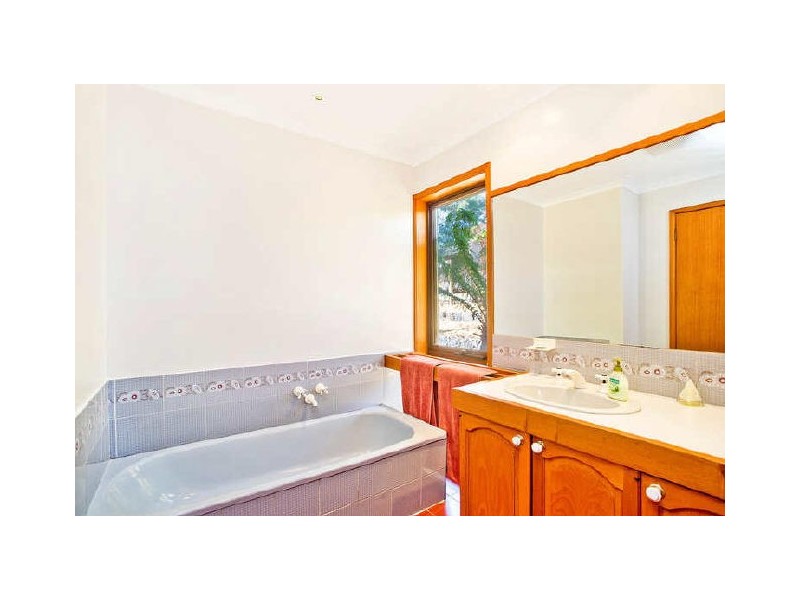 320 Armstrong Street, Elliminyt VIC 3250
