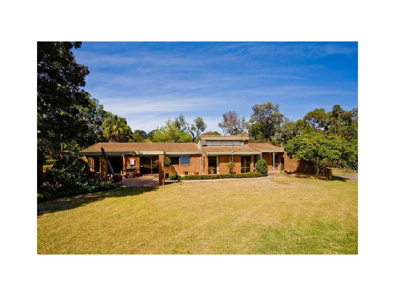 320 Armstrong Street, Elliminyt VIC 3250