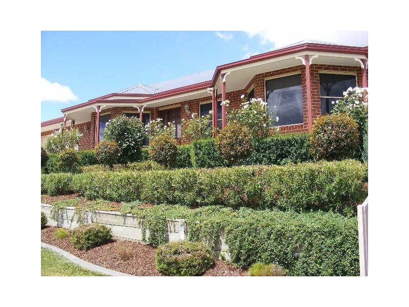 9 Rose Drive, Elliminyt VIC 3250