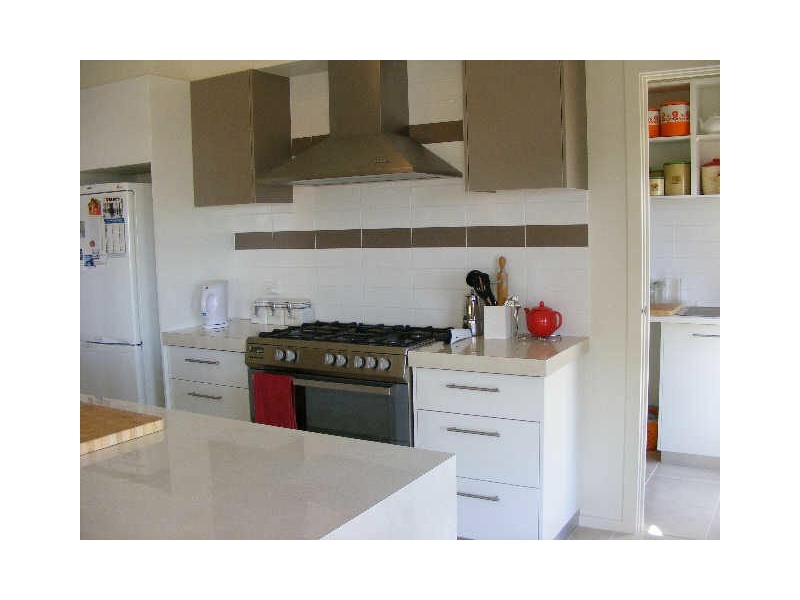 47 Ballagh Street, Elliminyt VIC 3250
