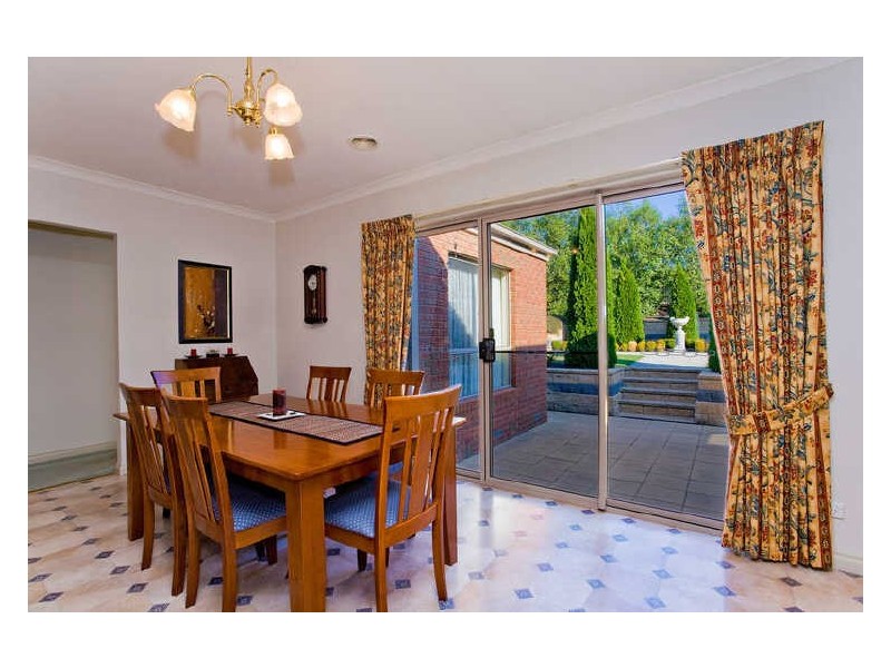 30 Harris Road, Elliminyt VIC 3250