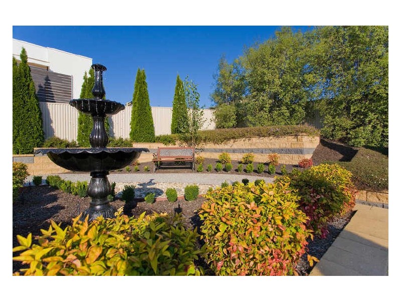 30 Harris Road, Elliminyt VIC 3250