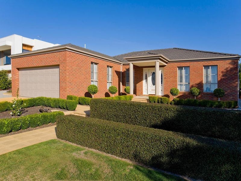 30 Harris Road, Elliminyt VIC 3250