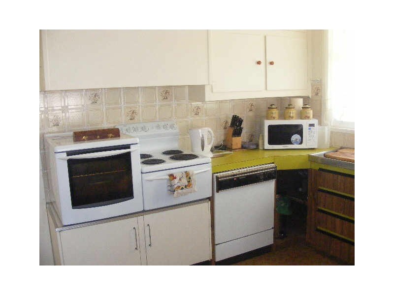 13 Wynne Street, Colac VIC 3250