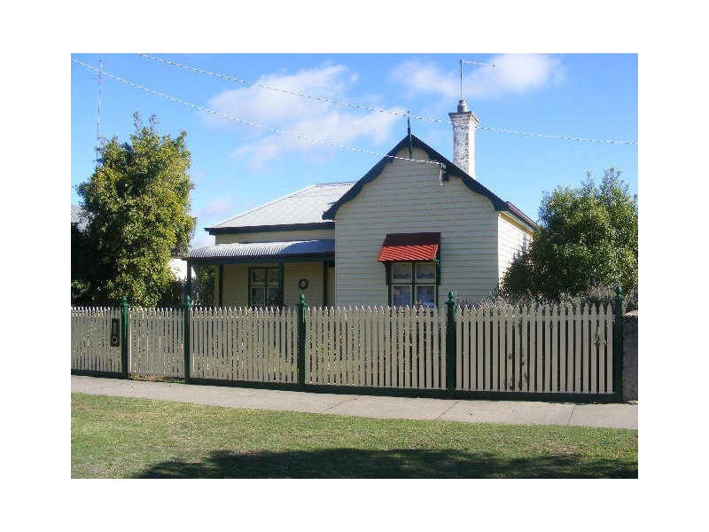 39 Hart Street, Colac VIC 3250