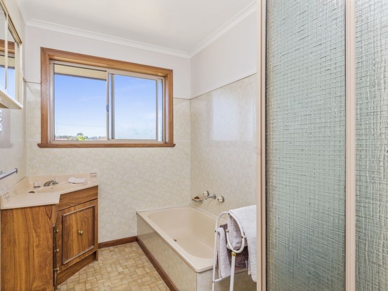 32 Borwick Street, Colac VIC 3250