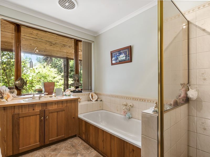 205 Shorts Road, Elliminyt VIC 3250