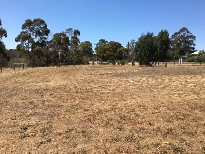 100 Beal Street, Birregurra VIC 3242