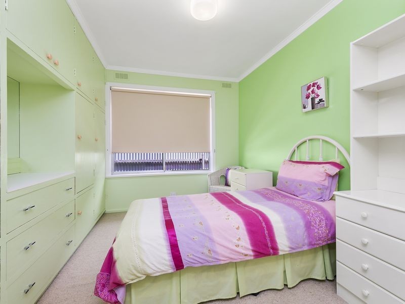 10 Sinclair Street, Colac VIC 3250