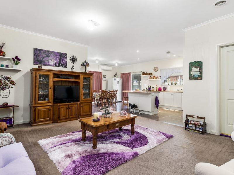 6 Darby Drive, Colac VIC 3250