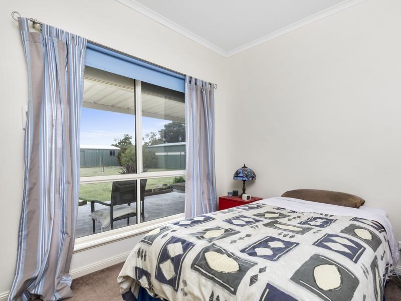 6 Darby Drive, Colac VIC 3250