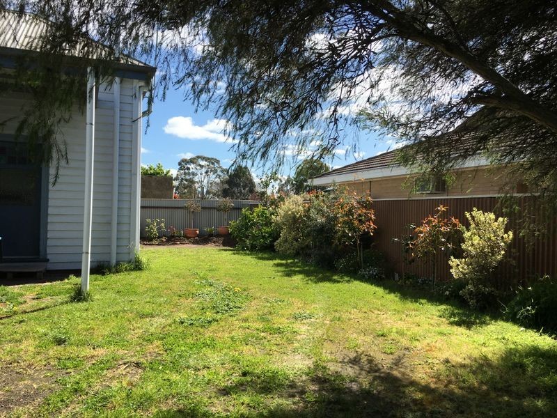 43 Murray Street East, Colac East VIC 3250