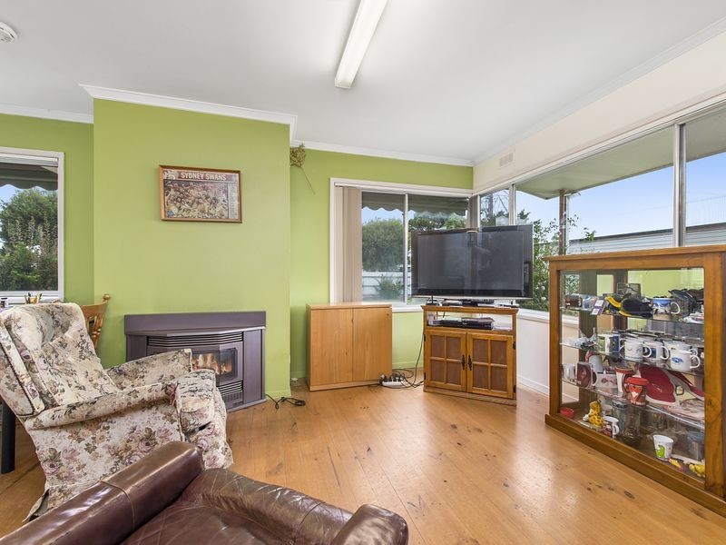 102 Queen Street, Colac VIC 3250