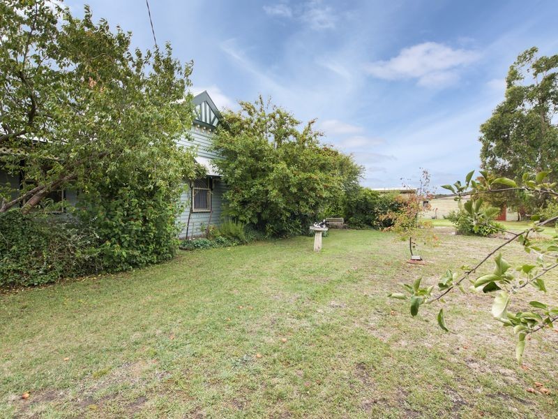 44 Main Street, Beeac VIC 3251
