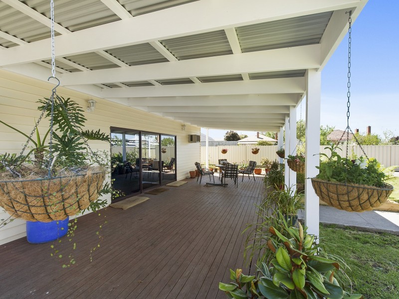 44 Hart Street, Colac VIC 3250