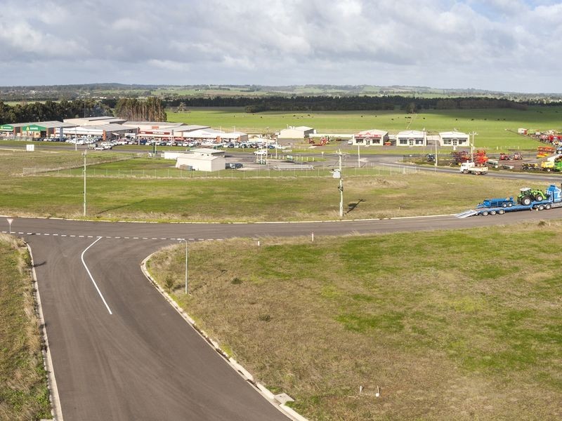 Rossmoyne Industrial Estate, Colac West VIC 3250