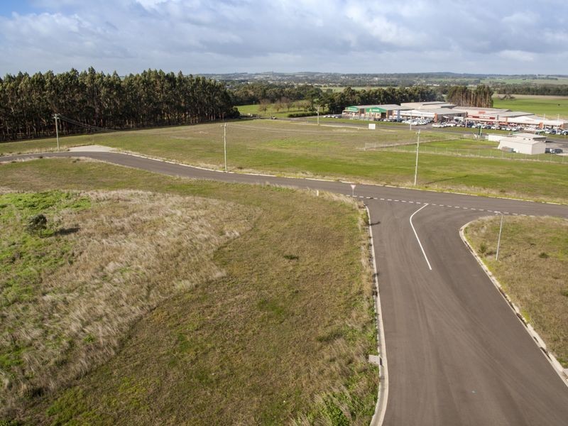 Rossmoyne Industrial Estate, Colac West VIC 3250