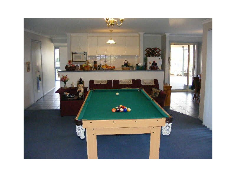 16 Beechy Court, Elliminyt VIC 3250